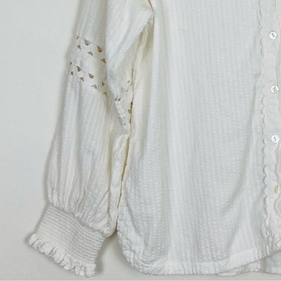 Rungolee white / cream seersucker Phoebe blouse. Ric rac and ruffle details. S - Picture 6 of 6
